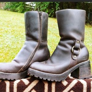 Chunky Leather Skechers Boots lug sole size 8